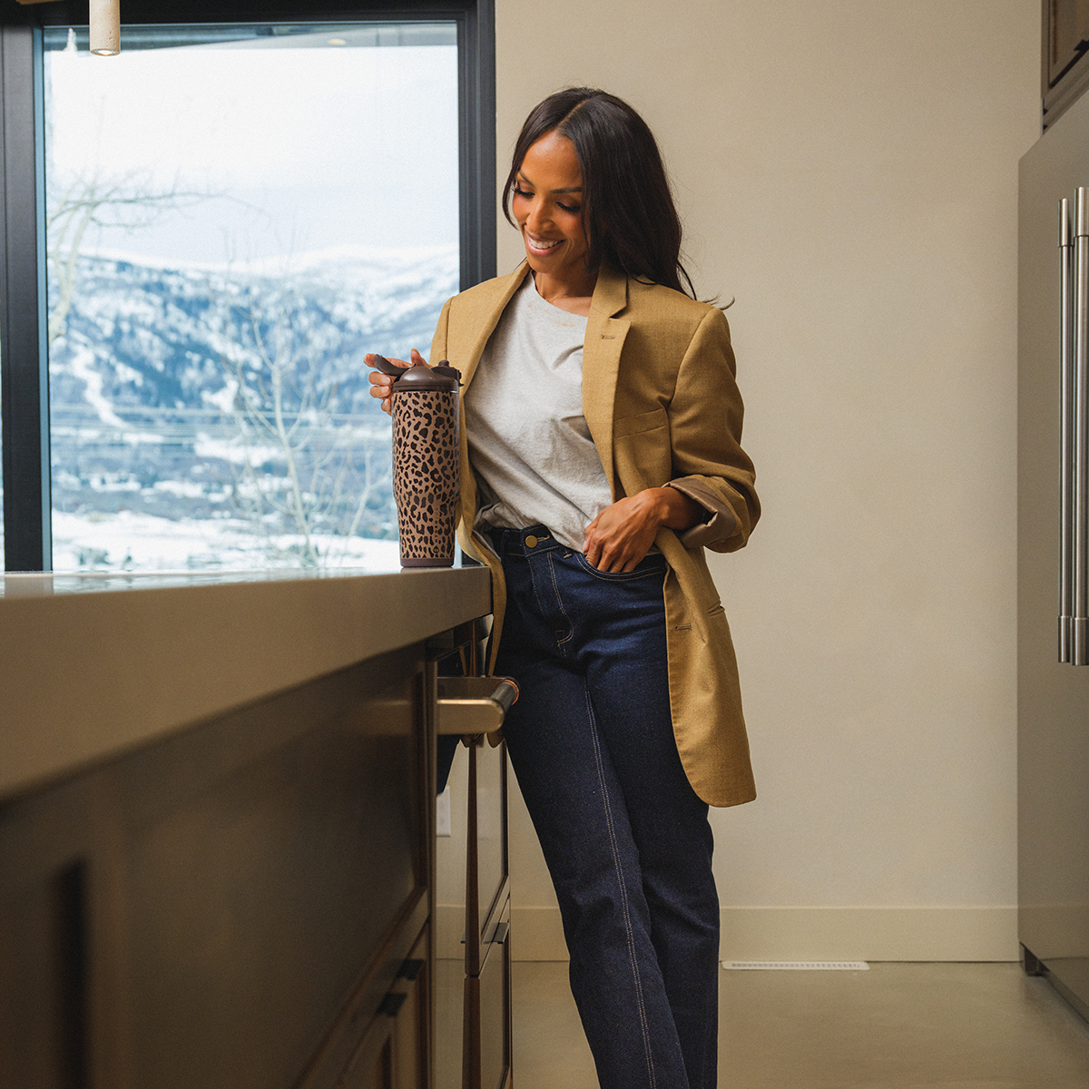 brown-leopard-32oz-946ml-j7 Ease32-BrownLeopard-WPI-9.png